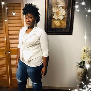 Meet your Posher, Phylicia